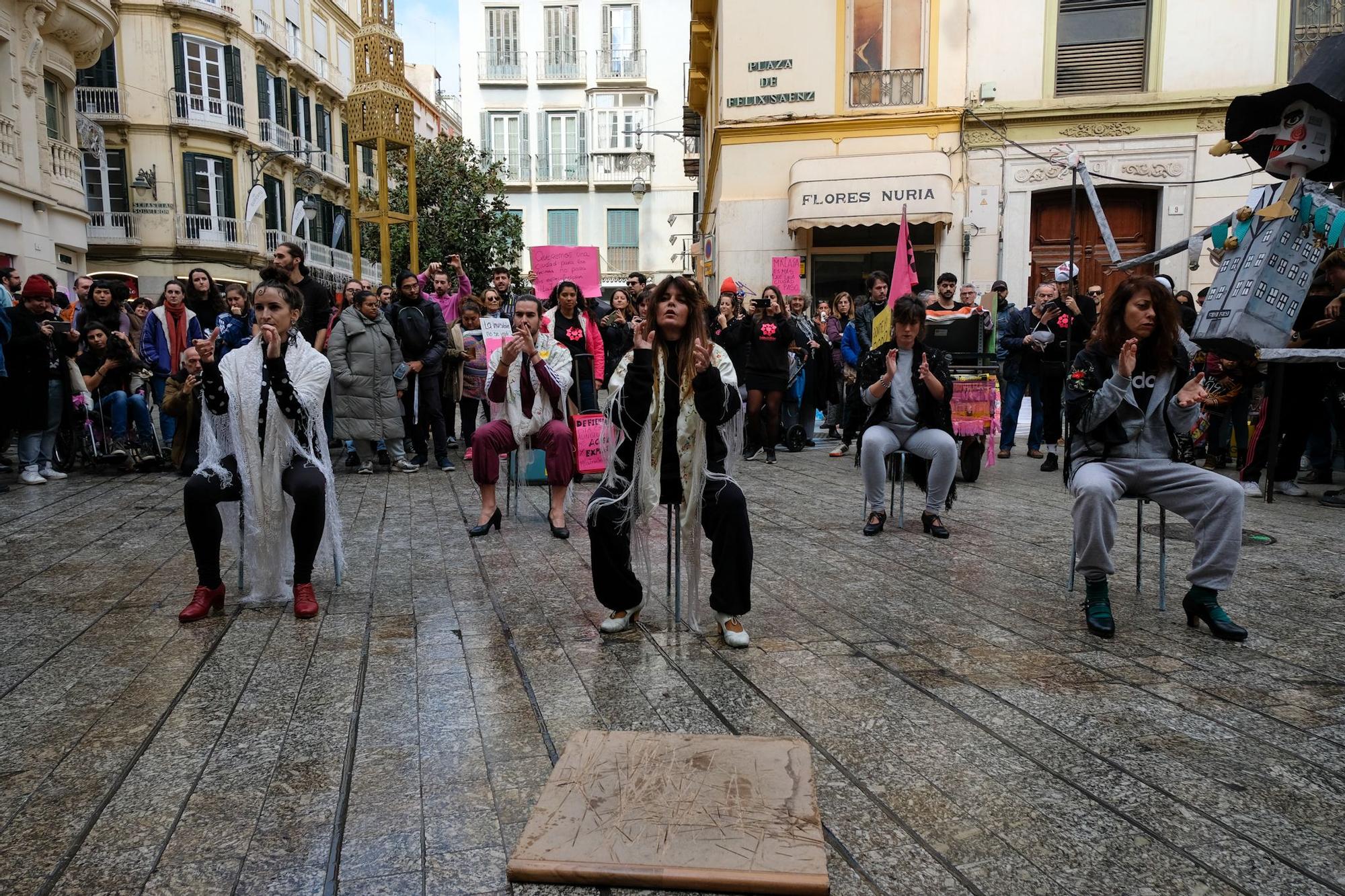 Manifestación contra el desalojo de La Casa Invisible