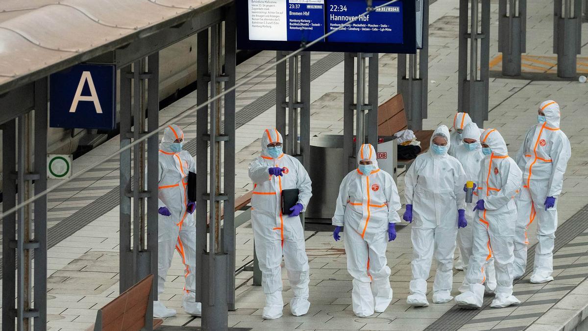 Una mujer hiere a cuchilladas a diecisiete personas en la estación de trenes de Hamburgo