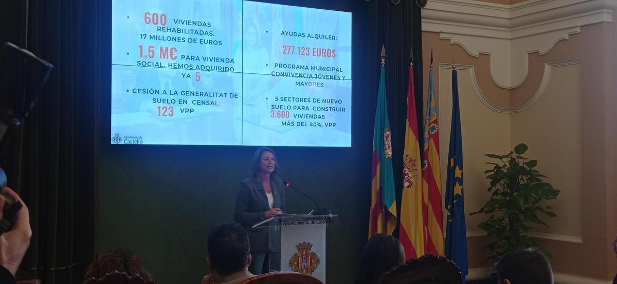 La alcaldesa Begoña Carrasco durante su intervención de este viernes.