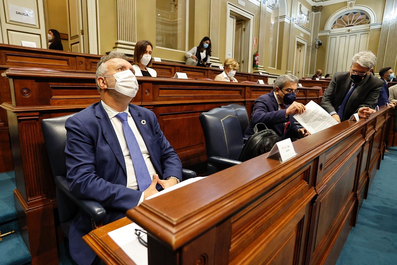 Pleno en el Parlamento de Canarias (9/2/21)