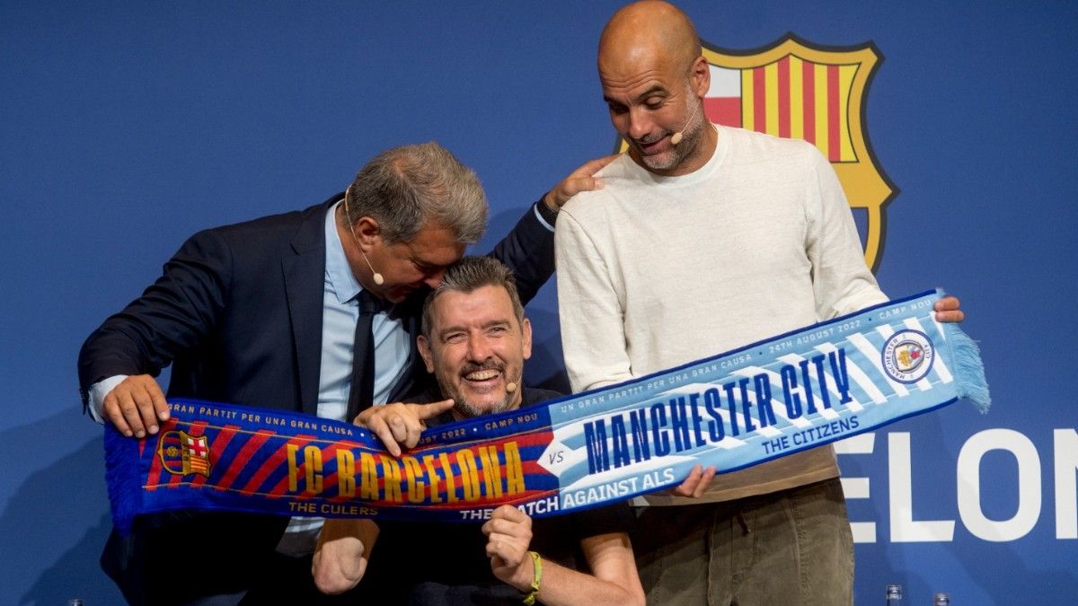 Laporta, Unzué y Guardiola, en el Auditori 1899 del Camp Nou.