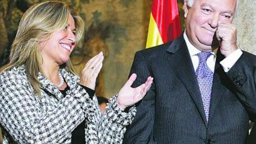 La Embajada de EE UU se aprovechó de la rivalidad de Moratinos y Jiménez