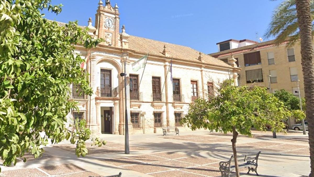 Ayuntamiento de La Carlota, en una imagen de Google Street View.