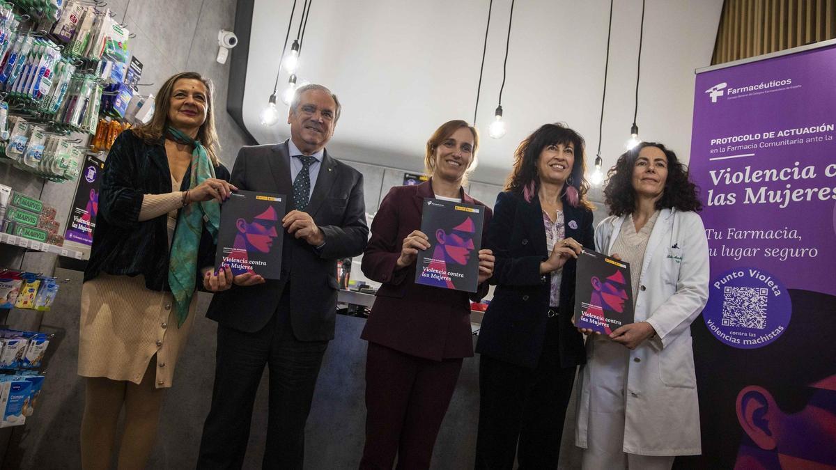 Presentación 'Protocolo de Actuación de la Farmacia Comunitaria frente a la Violencia de Género'.