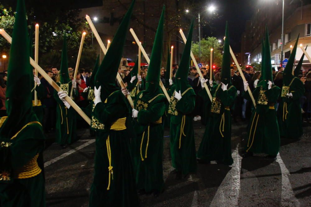 Las imágenes de la cofradía de la Esperanza, la última en procesionar en el Jueves Santo de la Semana Santa de Málaga