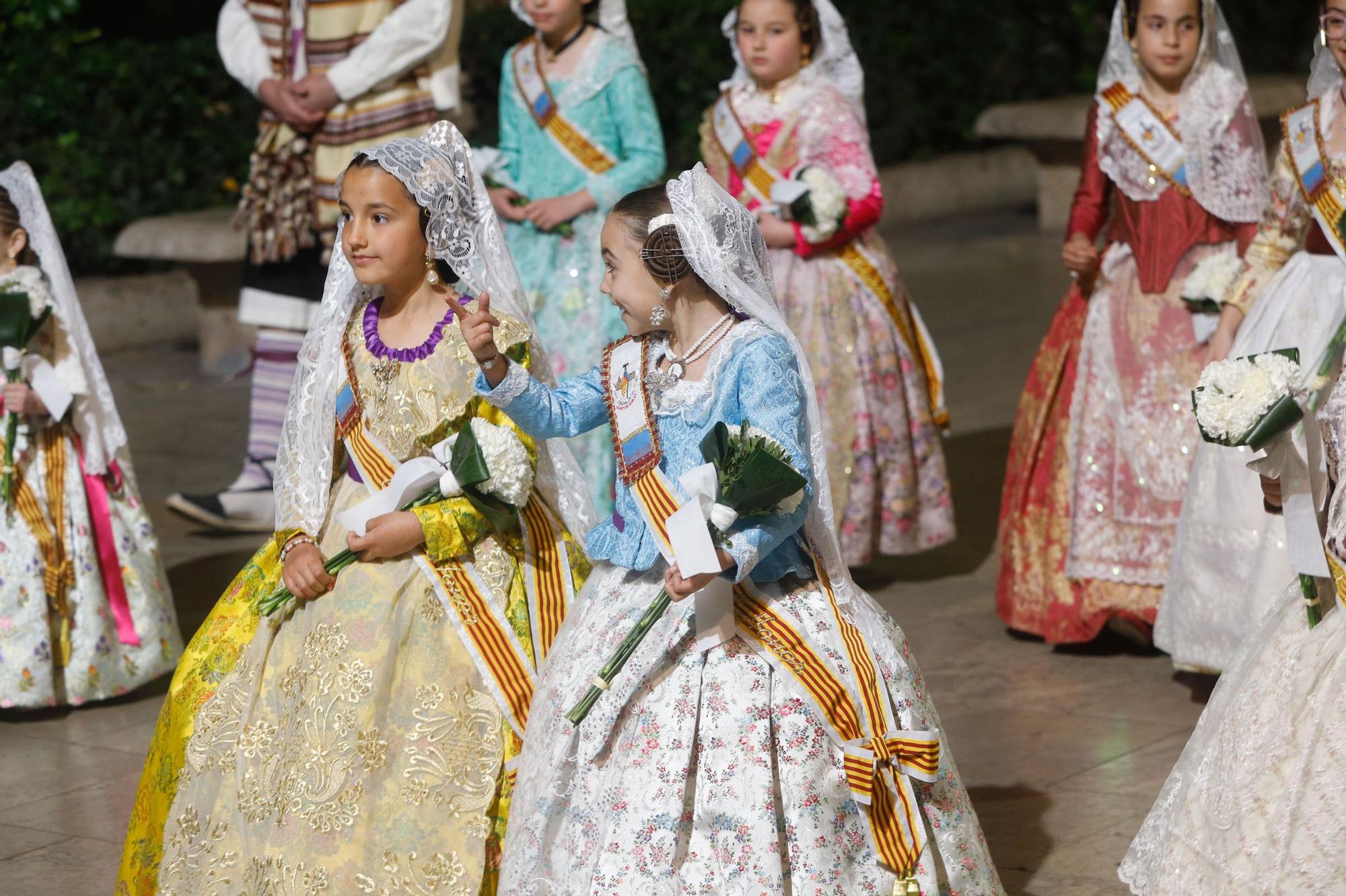 Búscate en el segundo día de la Ofrenda en la calle San Vicente entre las 22 y las 23 horas