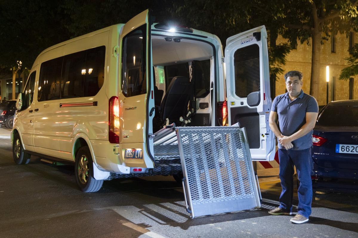 Valencia. Los conductores de taxis adaptados se quejan de que son pocos y no tienen ayudas