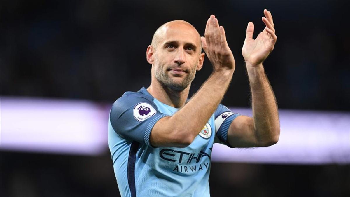 Zabaleta ya se despidió de la afición Citizen en el partido ante el West Bromwich