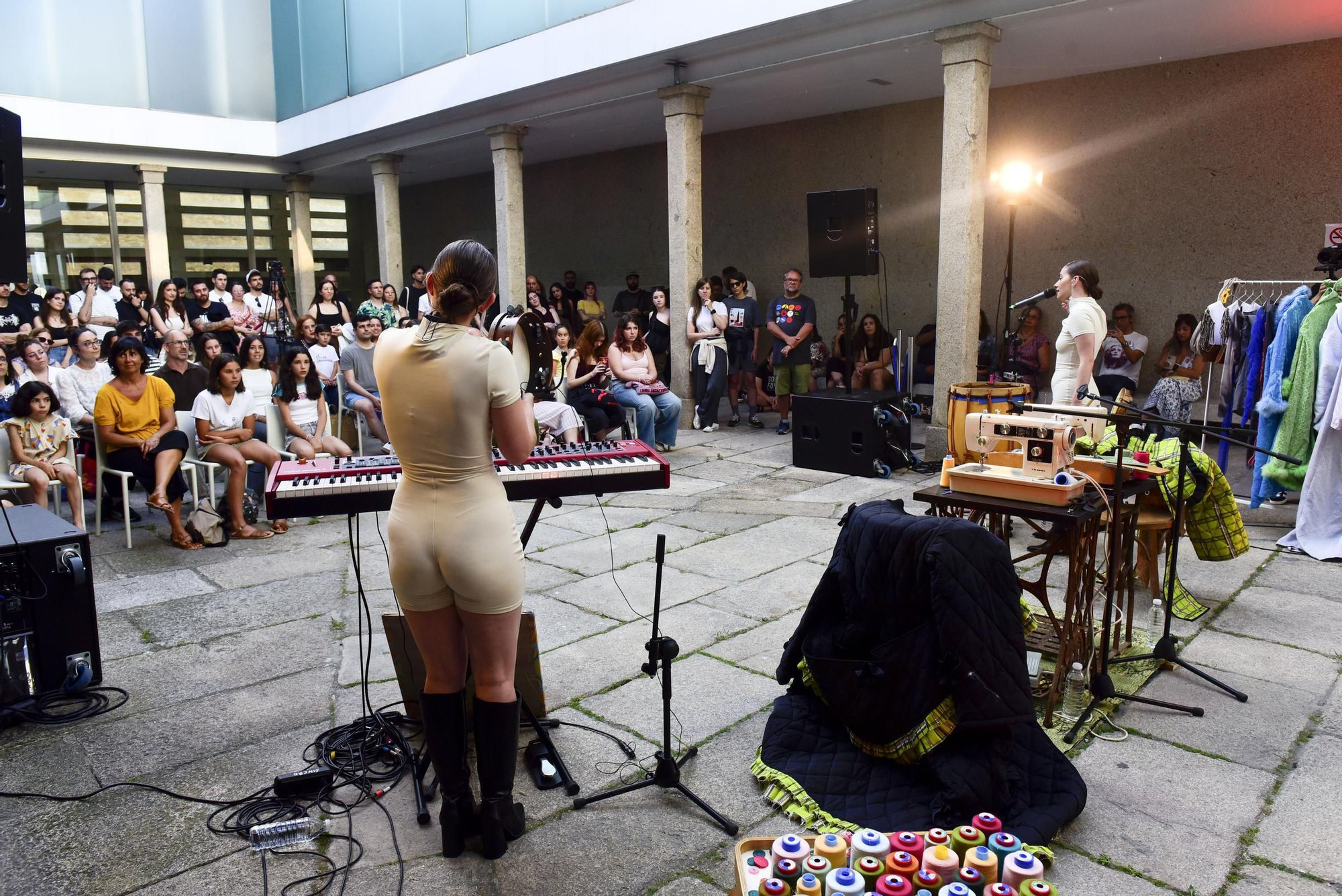 Concierto de Fillas de Cassandra en la Fundación Luis Seoane de A Coruña