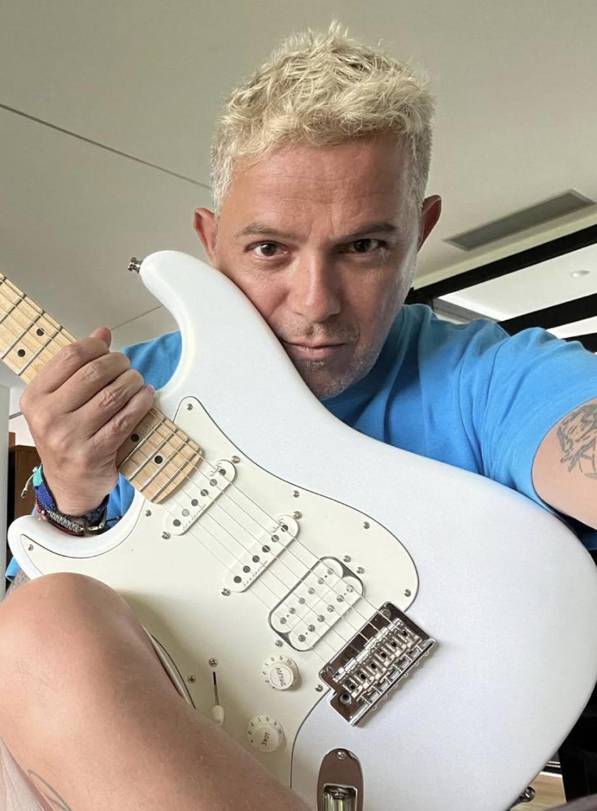 Alejandro Sanz cuenta con una colección increíble de guitarras
