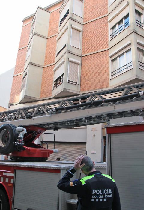 Incendi al carrer General Prim de Manresa