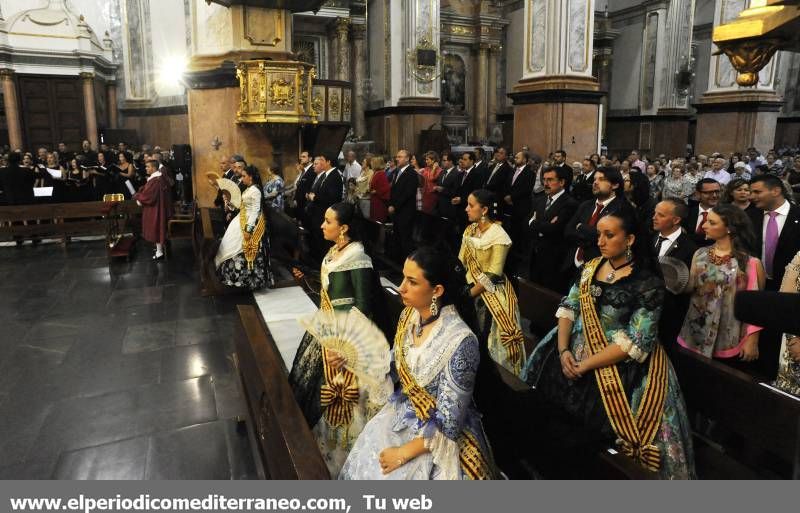 Vila-real se vuelca en la procesión de la Mare de Déu de Gràcia