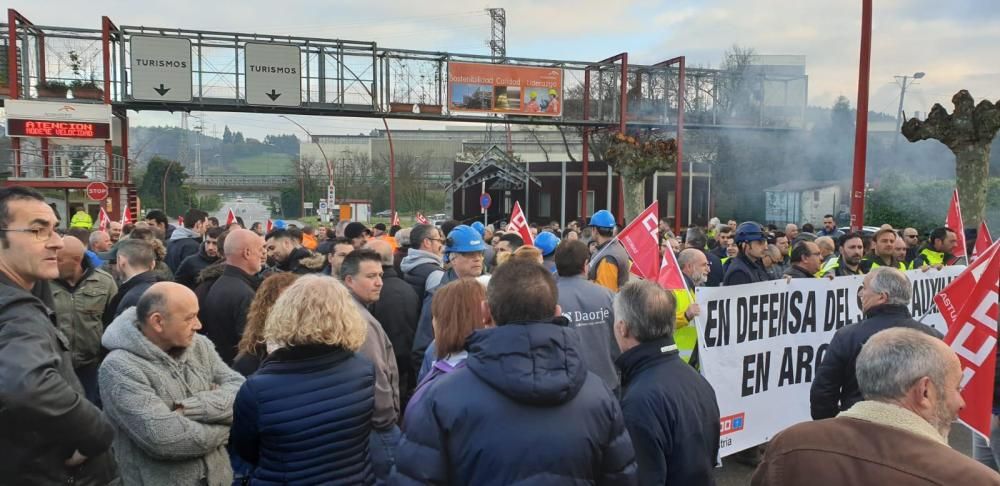 Protesta de los empleados de las auxiliares de Arc