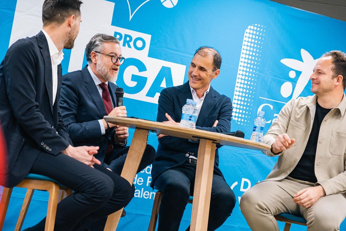 L'acte ha comptat amb la presència del director d'Institucions de CaixaBank en la Comunitat Valenciana, Jaime Casas; el director general d'Esports de la Generalitat Valenciana, Luis Cervera; el coordinador de pilota de la Generalitat Valenciana, Tino Bendicho; el vicepresident de Galotxa, Juanba Camarelles: i els jugadors que protagonitzaran tant la gran final com la final B.