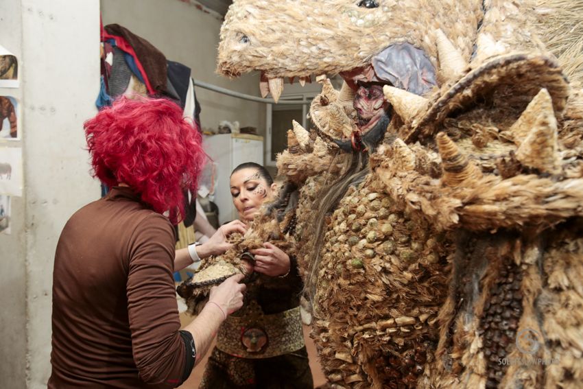 Suelta de la Mussona en el Carnaval de Águilas