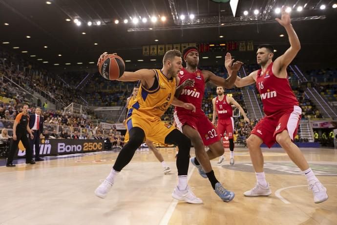 21.03.19. Las Palmas de Gran Canaria. Baloncesto Euroliga temporada 2018-19. Herbalife Gran Canaria - Olimpiacos Piraeus. Gran Canaria Arena Foto Quique Curbelo  | 21/03/2019 | Fotógrafo: Quique Curbelo