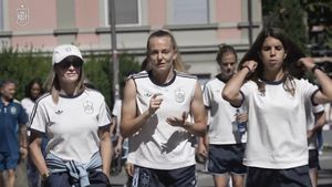 Las futbolistas de la Selección pasean en Suiza en la previa del partido de cuartos.