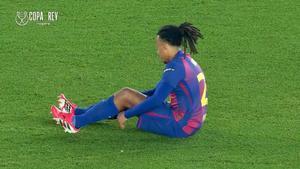 Jules Koundé se retira lesionado a los 10 minutos del Barça-Atlético de la Copa del Rey