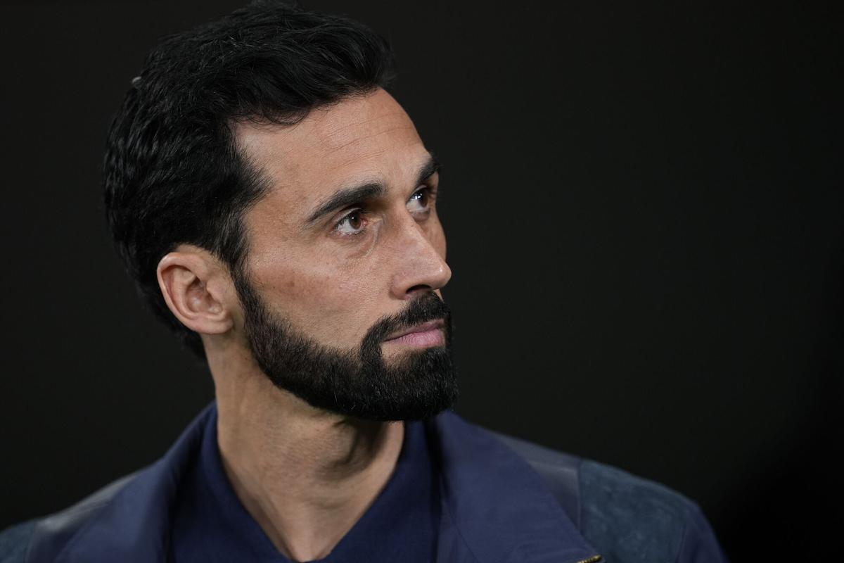 Álvaro Arbeloa, entrenador del Real Madrid, durante el partido ante el Atlético
