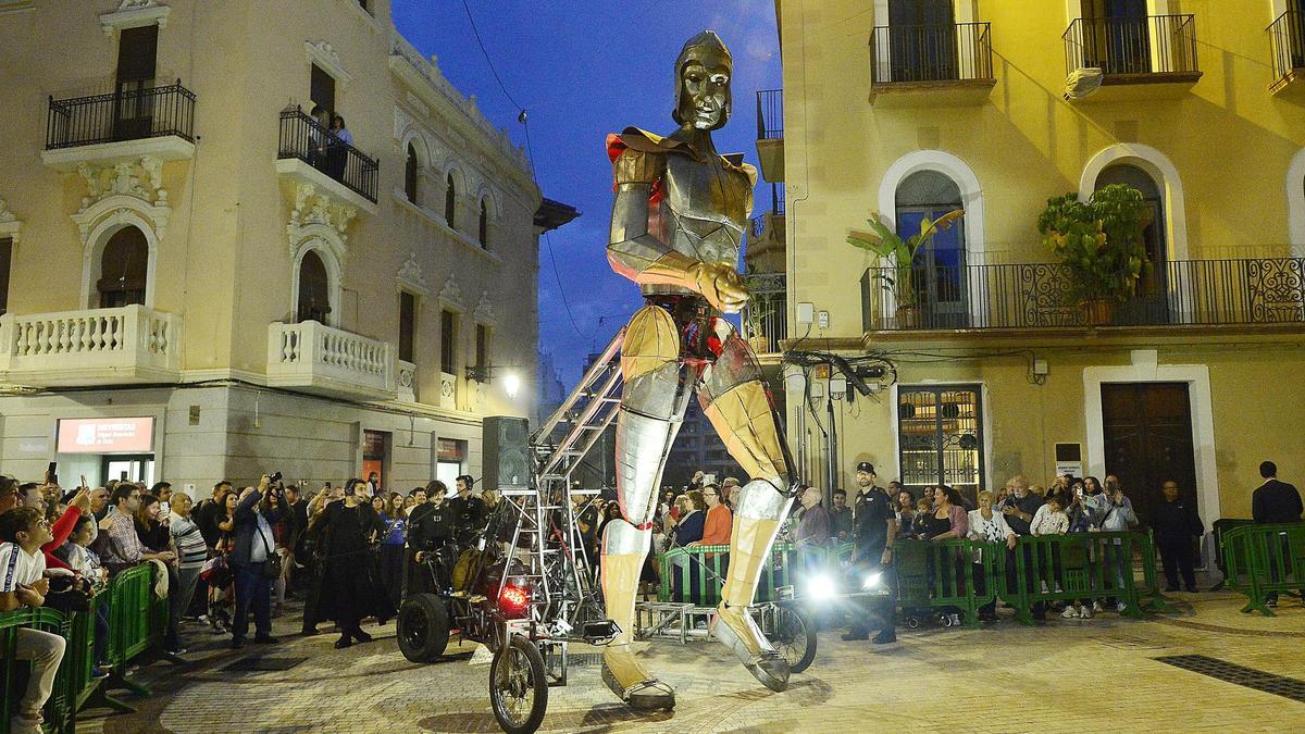 El gigante Aquiles a su entrada a la Plaça de Baix
