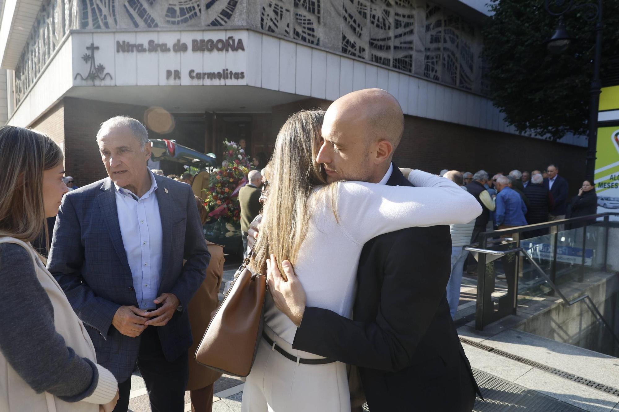 Funeral de José Manuel Espinosa, "Epi", exjugador del Sporting