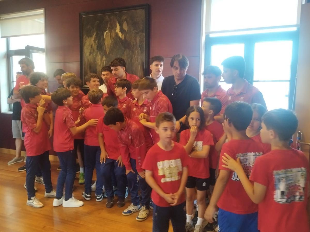 En imágenes, la celebración del ascenso a Tercera Federación del Condal de Noreña