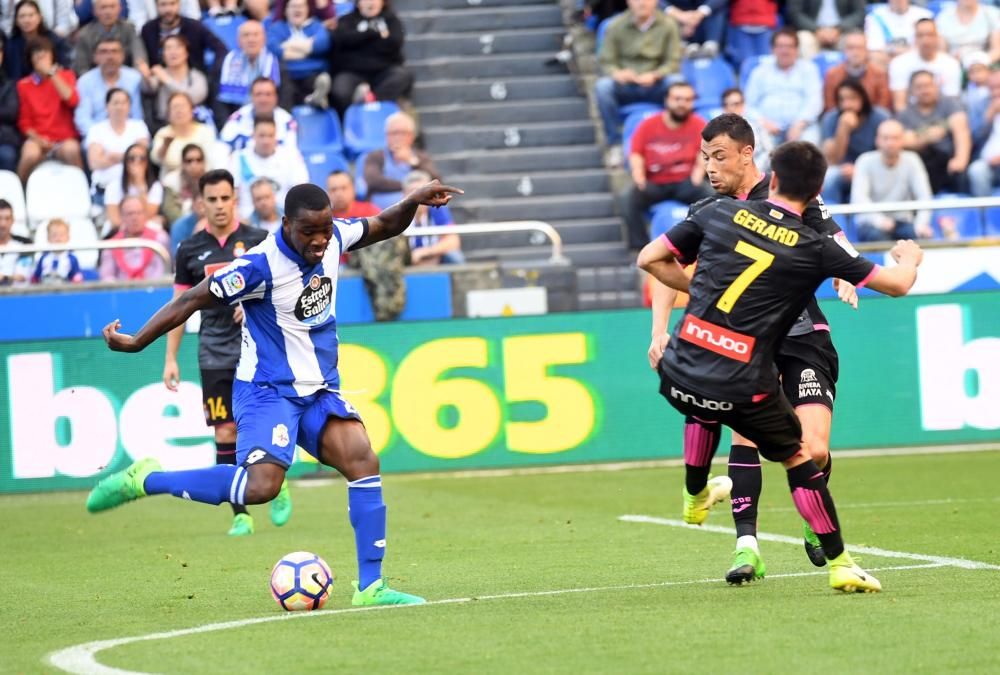 El Dépor cae en Riazor ante el Espanyol