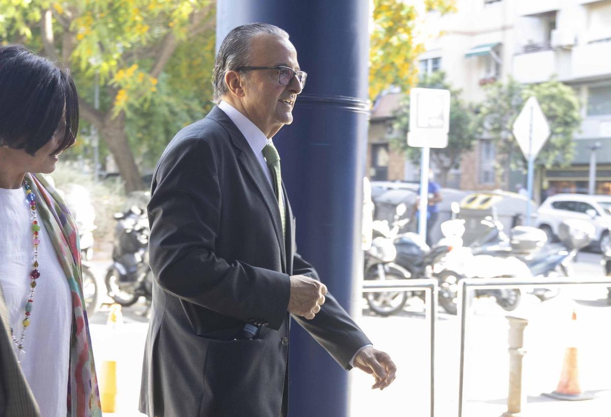 Nueva tanda de declaraciones por el escándalo de Les Naus. Declara el secretario general de Provia, Jesualdo Ros.