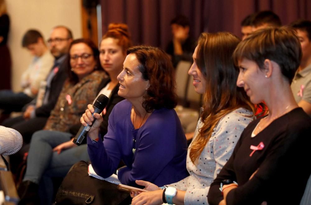 Debate entre Campeonas en el tercer Foro 25 años de SUPER, en imágenes