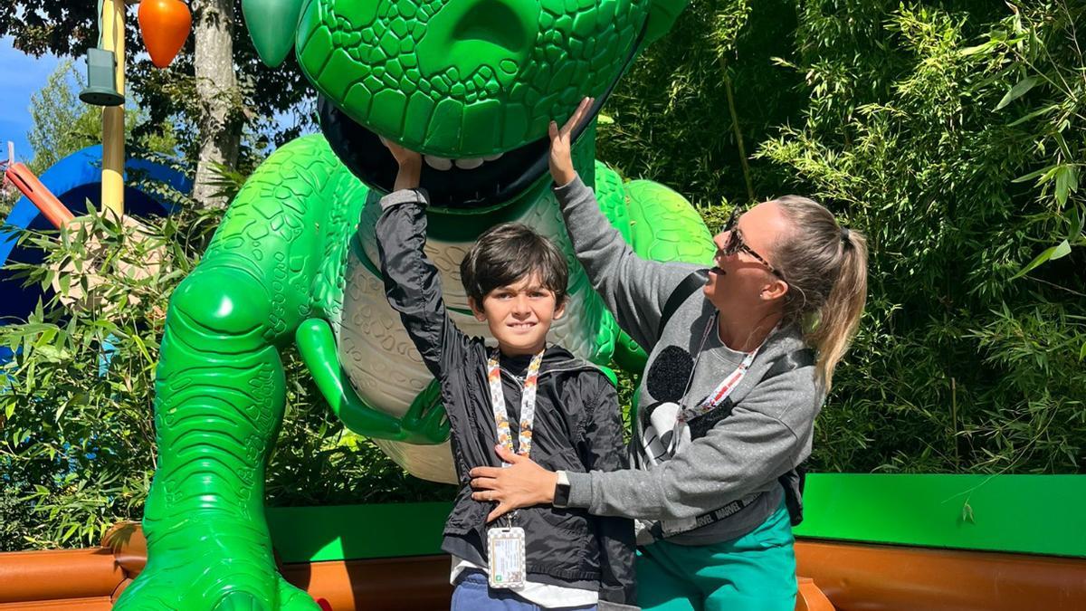 Irene Valerón con Elan en Disneyland Paris, el pasado septiembre.