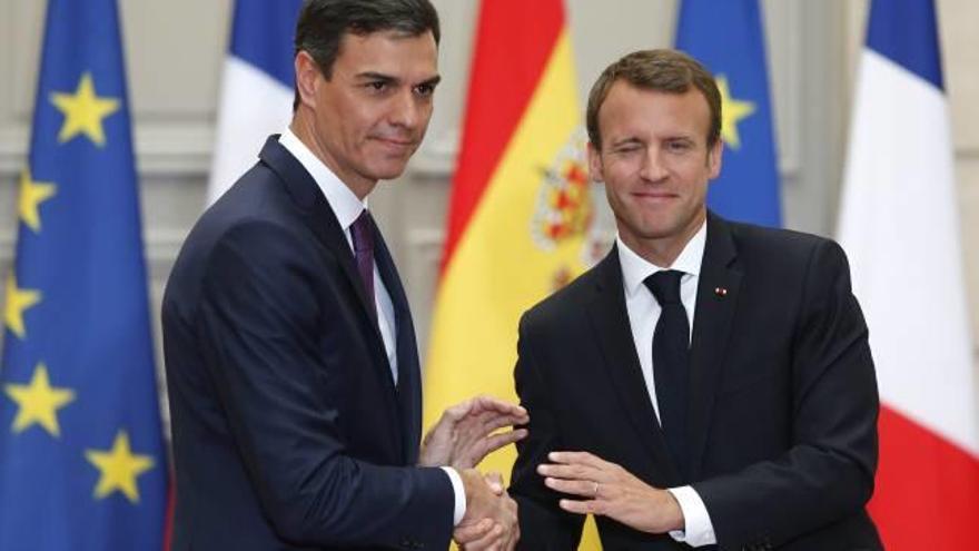 Pedro Sánchez i Emmanuel Macron, en la roda de premsa després de la reunió