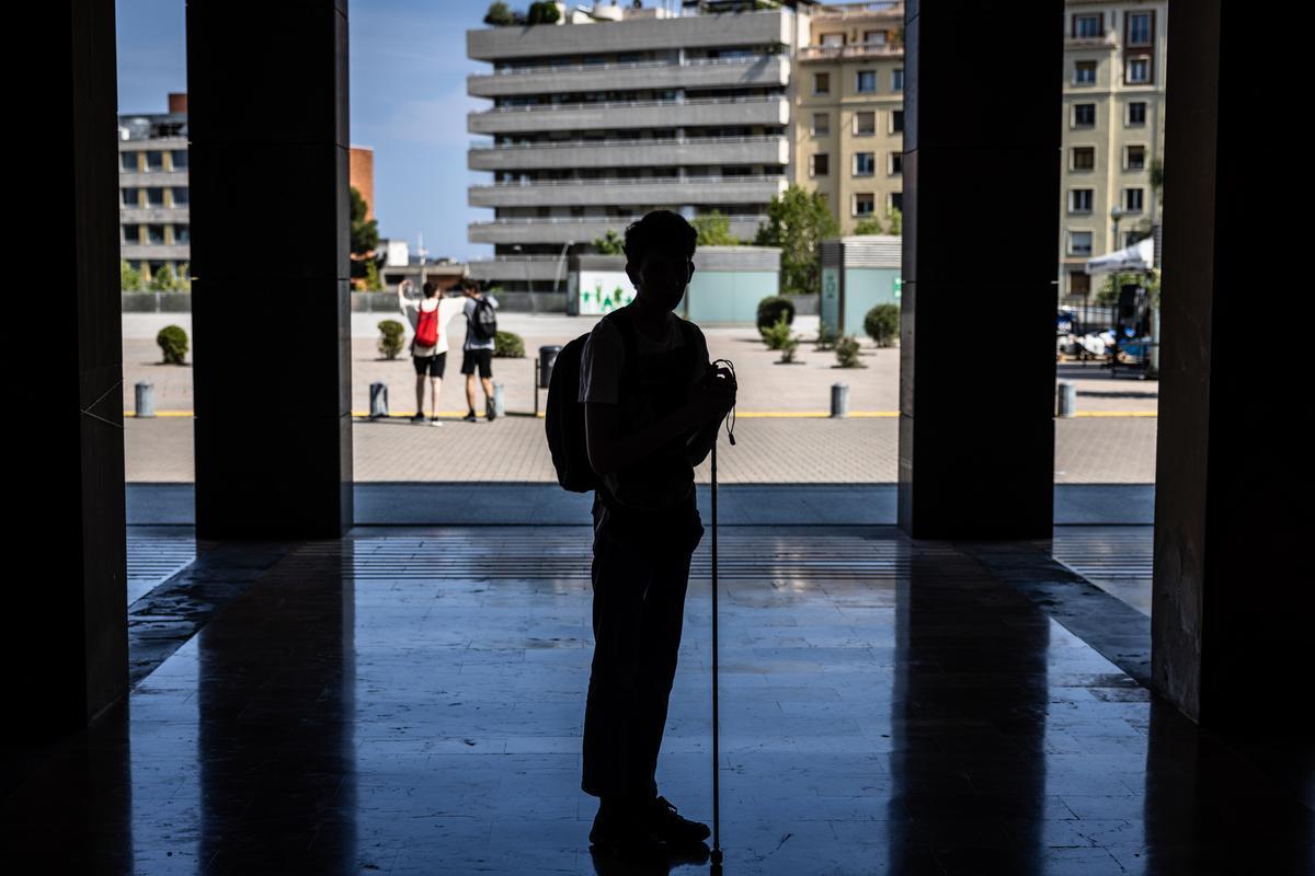 El esfuerzo titánico de Pere Ribes, el alumno ciego que ha hecho la selectividad para ser periodista