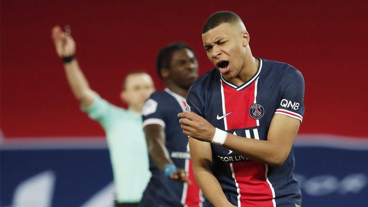 Un PSG ressacós cau davant el Mònaco i es complica la lliga Un PSG ressacós cau davant el Mònaco i es complica la lliga