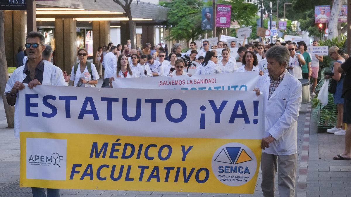Huelga de médicos en Las Palmas de Gran Canaria.
