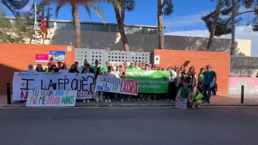 Huelga educativa en Nules