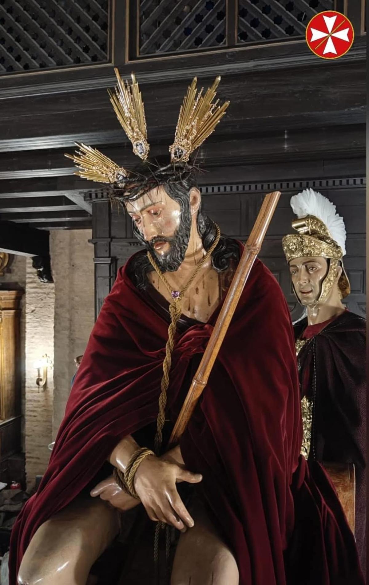 El romano de la Hermandad de San Esteban luce ahora un cepillo.