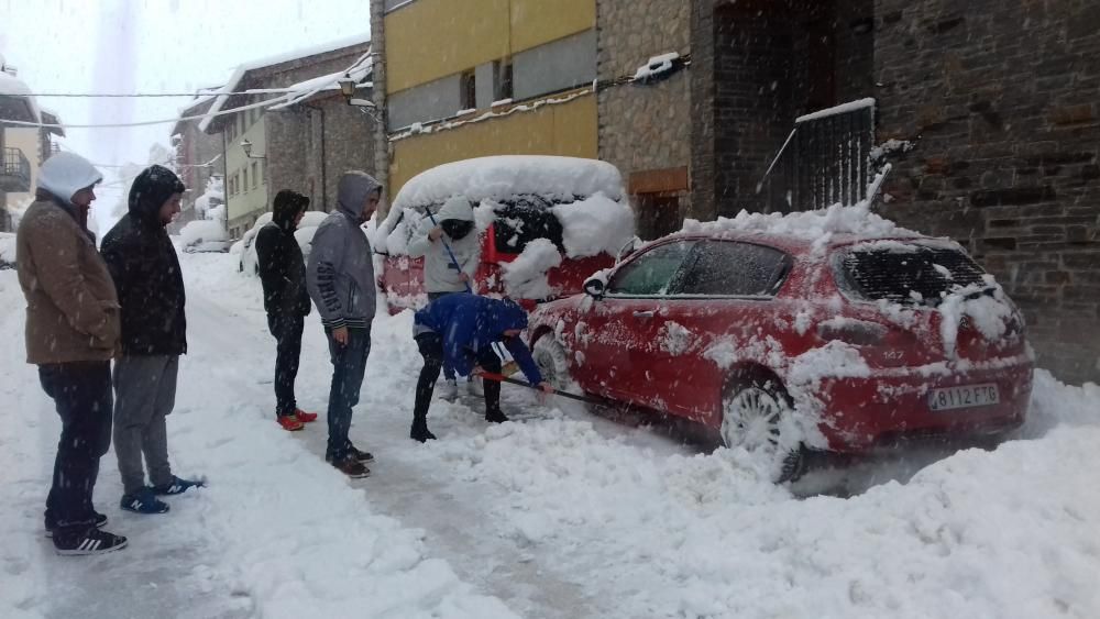 El temporal deixa 40 cm de neu a la Cerdanya