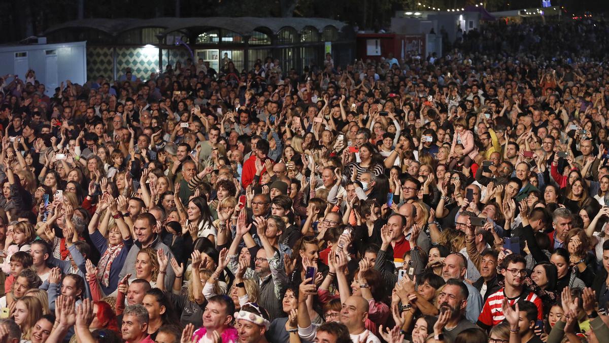 L'Orquestra Di-Versiones omple la Copa