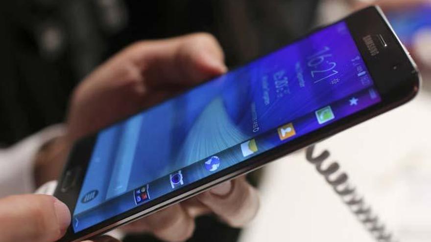 El nuevo Samsung Galaxy Note Edge.