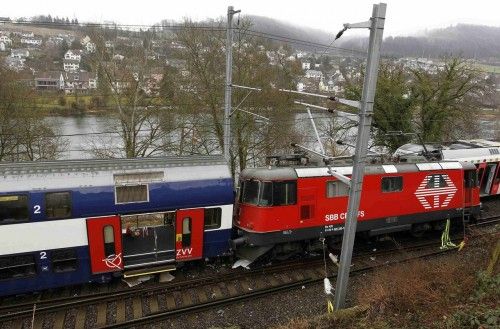 Choque de dos trenes en Suiza