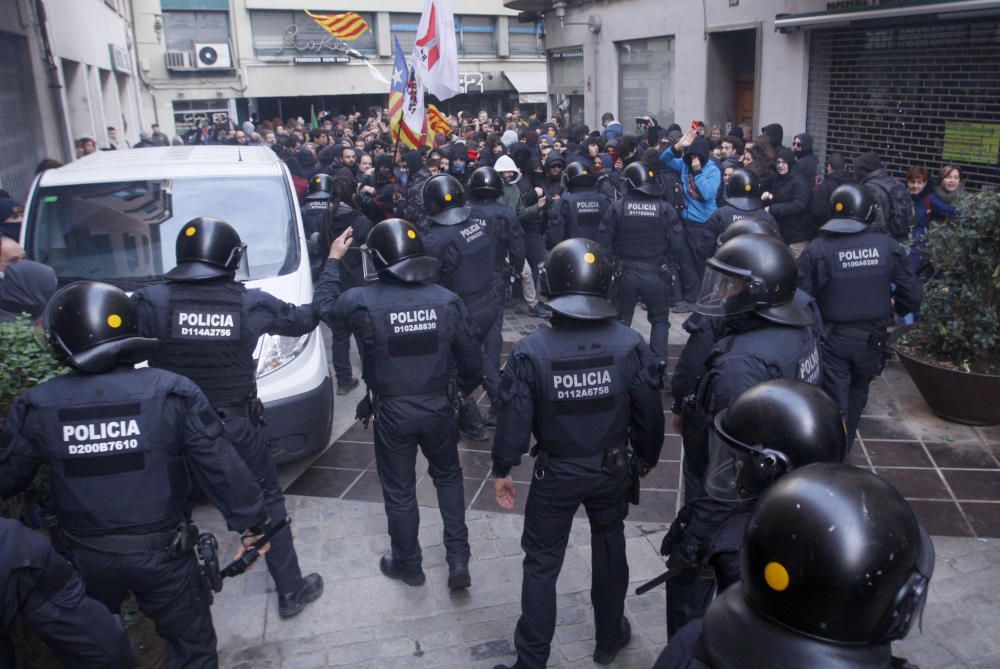 Manifestació antiborbònica a Girona