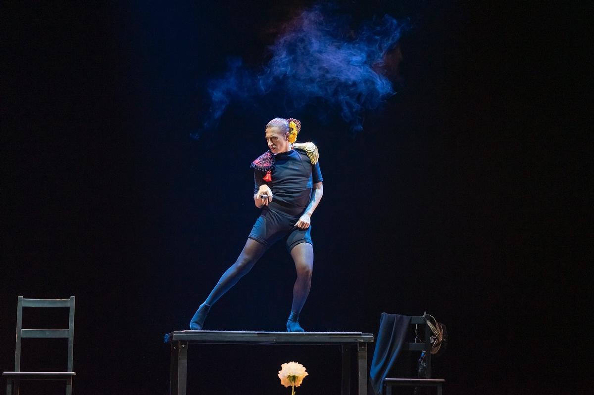 Israel Galván, en 'Carmen', en una imagen difundida en Facebook.