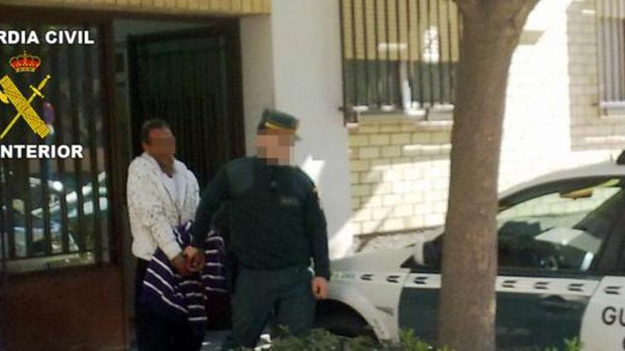 La Guardia Civil y la Policía Local han arrestado al ladrón de Alguazas, con numerosos antecedentes.