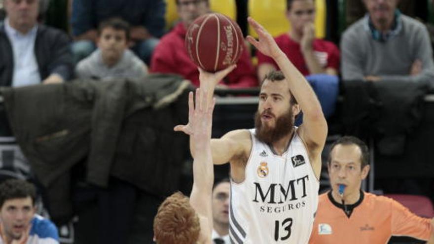 El Madrid supera al Bilbao Basket y mantiene su racha