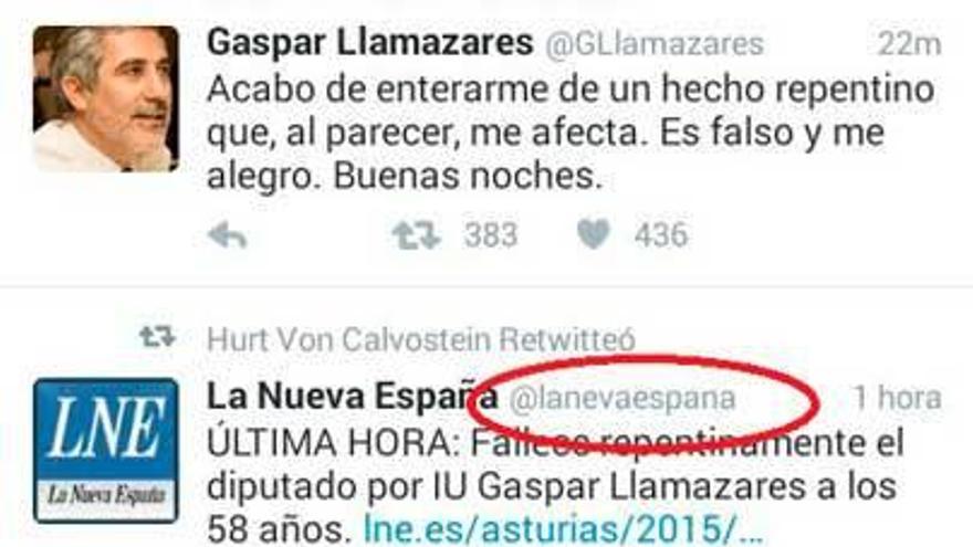 Capturas del tuit falso (sobre estas líneas) y de la respuesta que Llamazares realizó en su cuenta de Twitter.