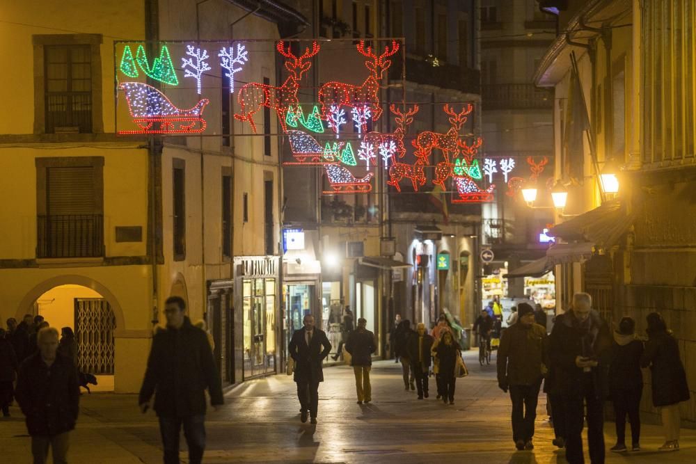 Luces navideñas en Oviedo