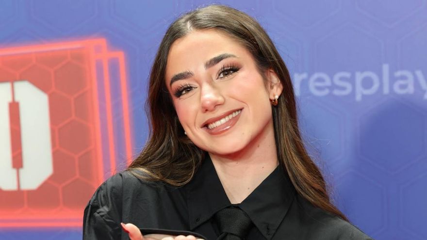 Lola Lolita pillada en una cita con su nuevo novio