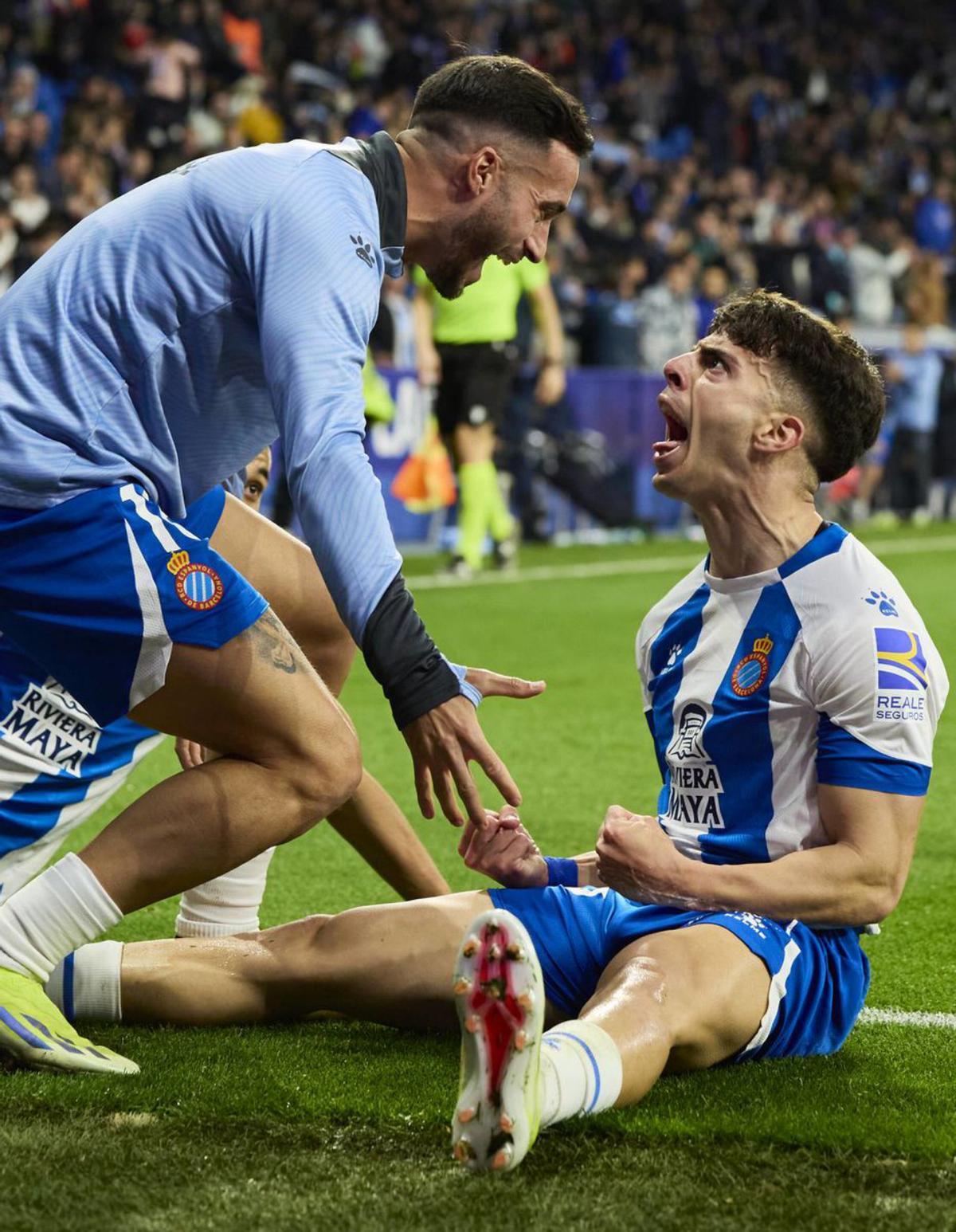 L’Espanyol respira i goleja el Mirandés