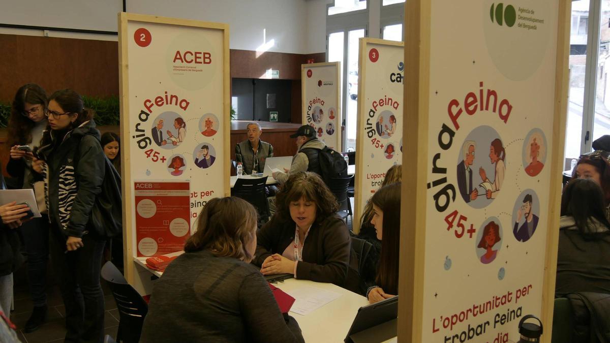 Un total de 17 empreses han ofert fins a 120 llocs de feina
