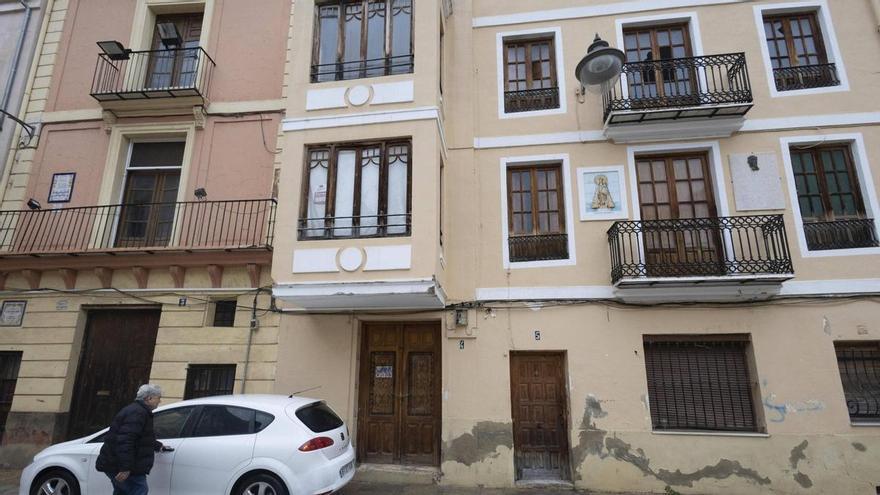 Xàtiva sella las entradas de la casa natalicia de Vicente Boix tras quedar libre de okupas